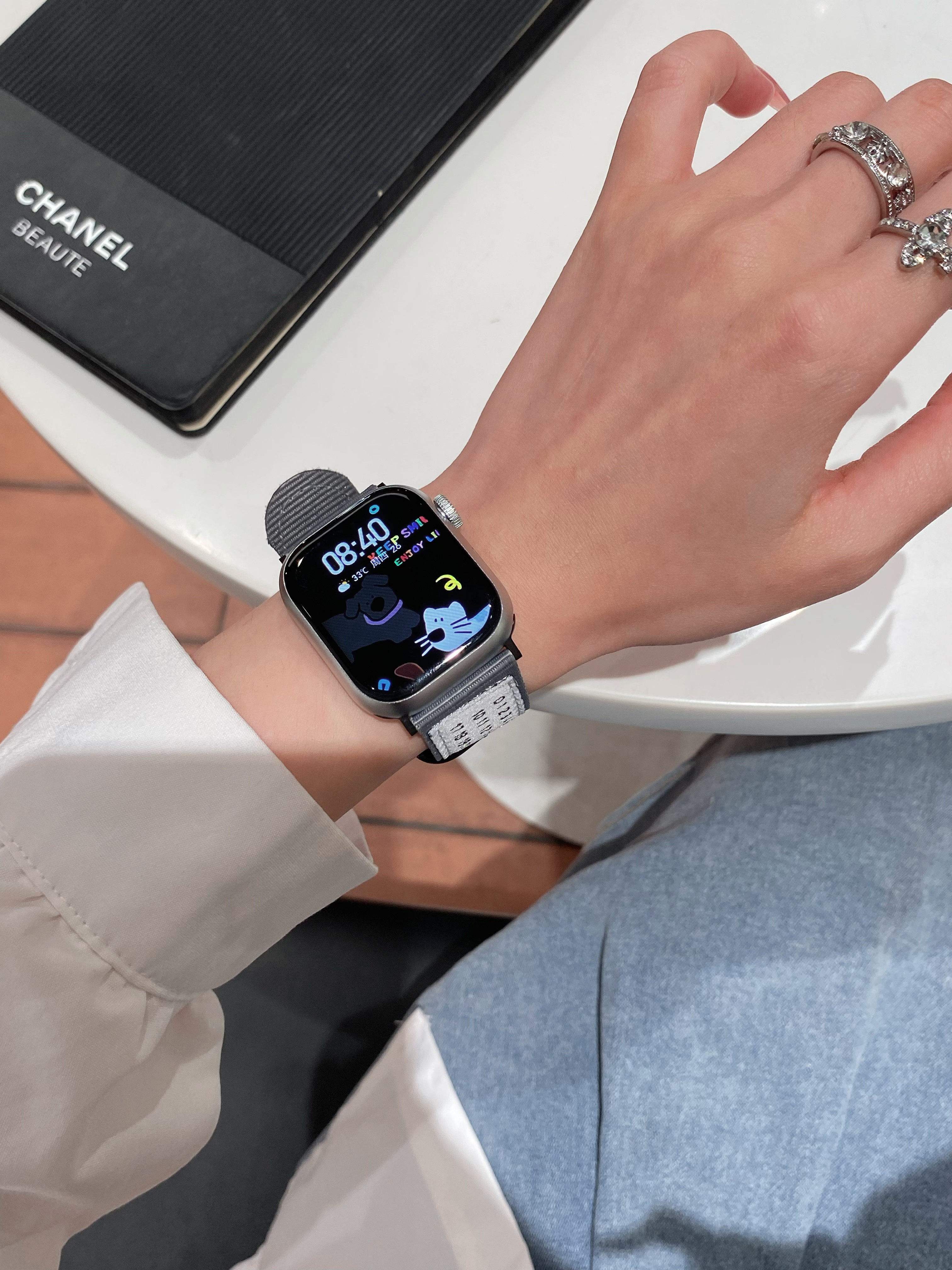 苹果手表运动版和普通版(apple watch运动版和标准版哪个好)-第46张图片-有道翻译官网